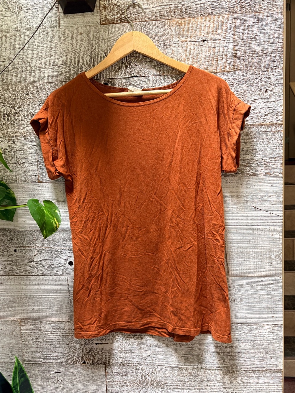 Buttercream Clothing | Classic Cuff Tee - Women's S, Burnt Orange